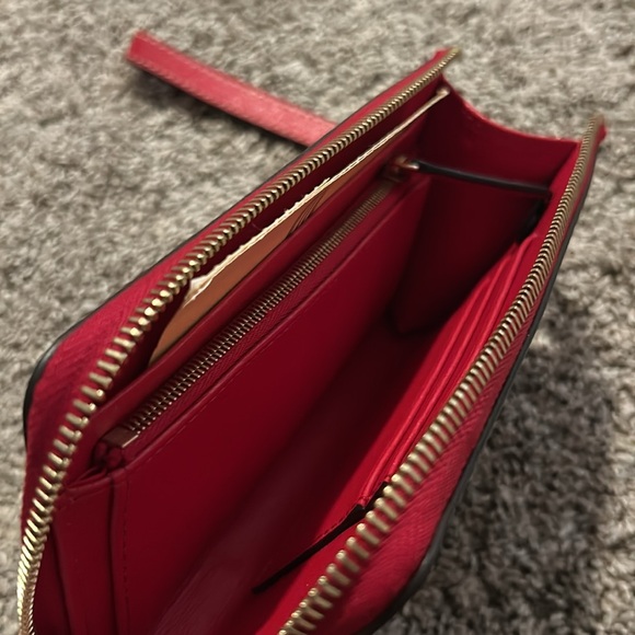 NWT Dooney & Burke wallet - Picture 6 of 8